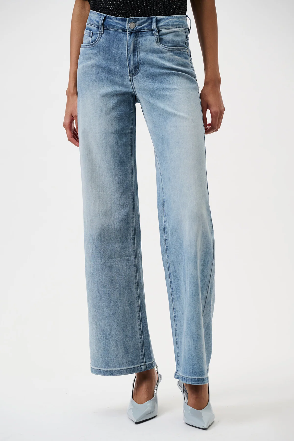 Goldie Classic Wide-Leg Stretch Jeans - Image 2