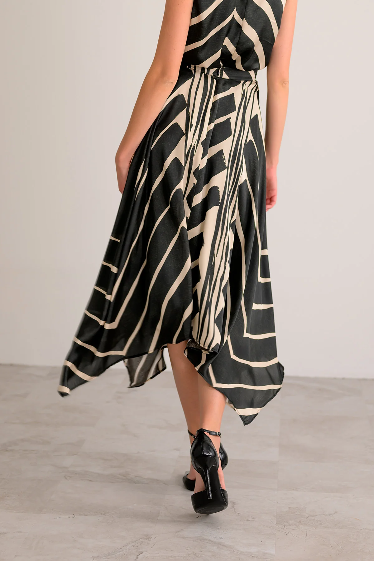 Samantha Skirts - Image 3