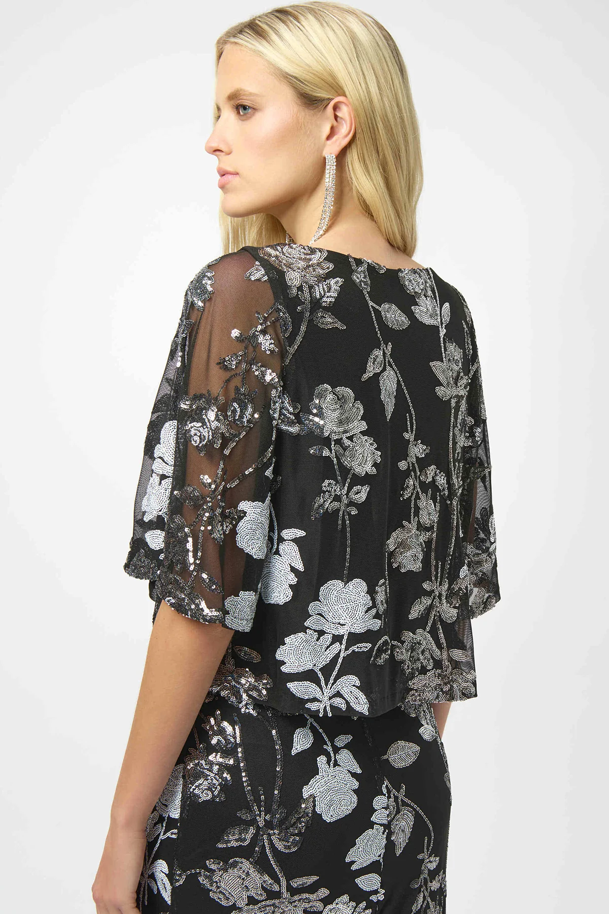 Sequin Embroidered Floral Print Boxy Top - Image 4