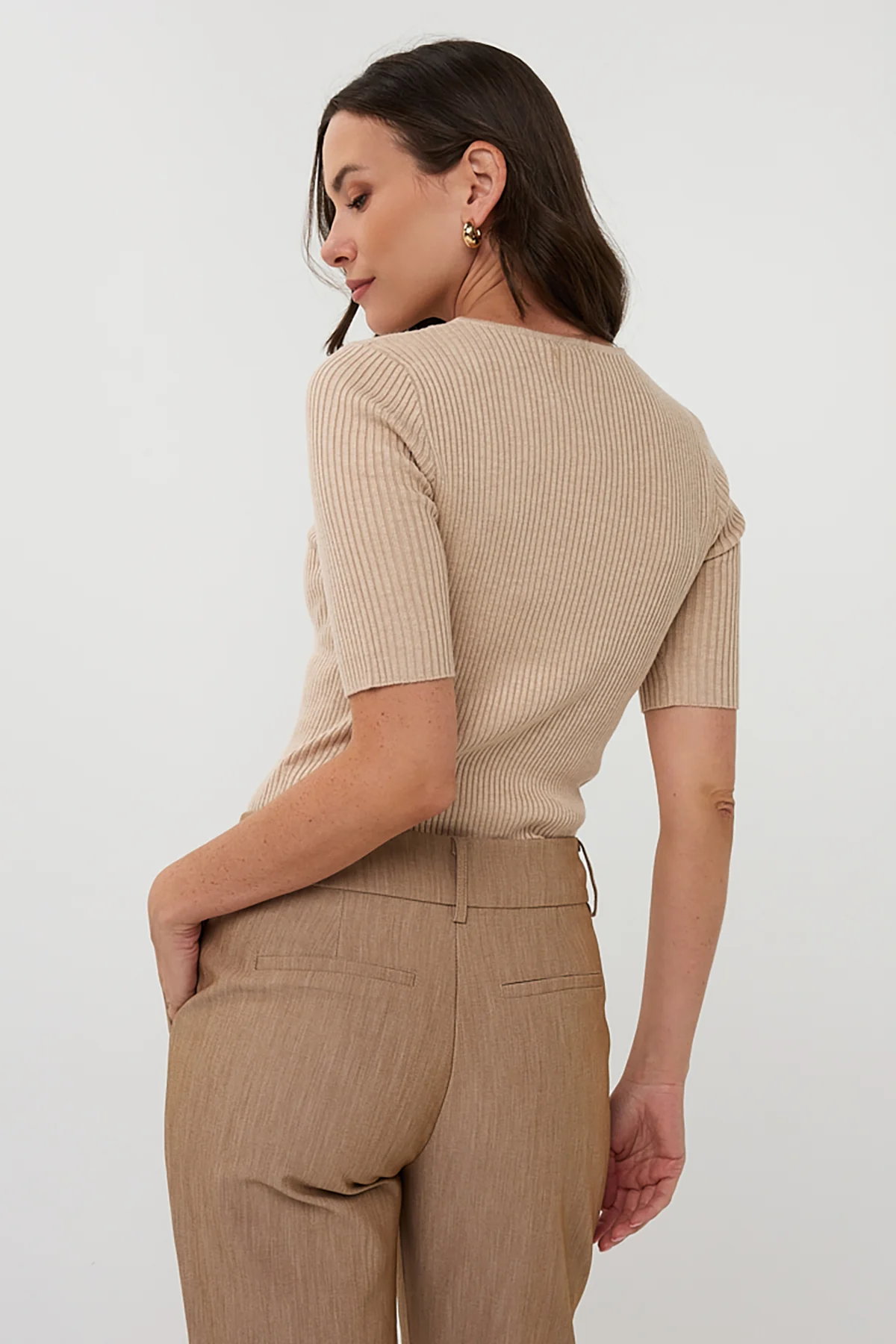 Round Neck Rib Sweater - Image 7