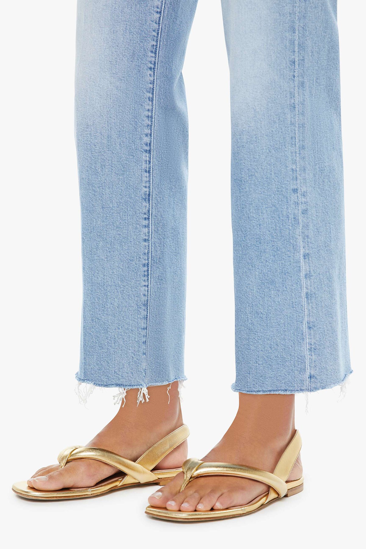 The Mid Rise Rambler Zip Ankle Fray - Image 4