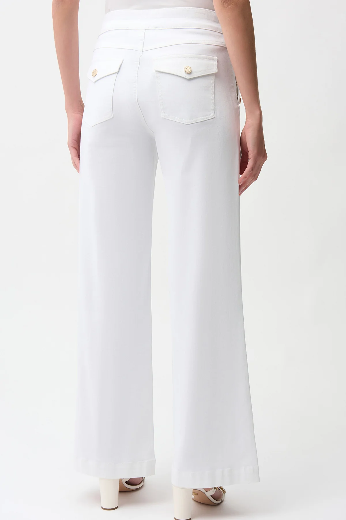 Wide Leg Pull-On Jeans - Image 4